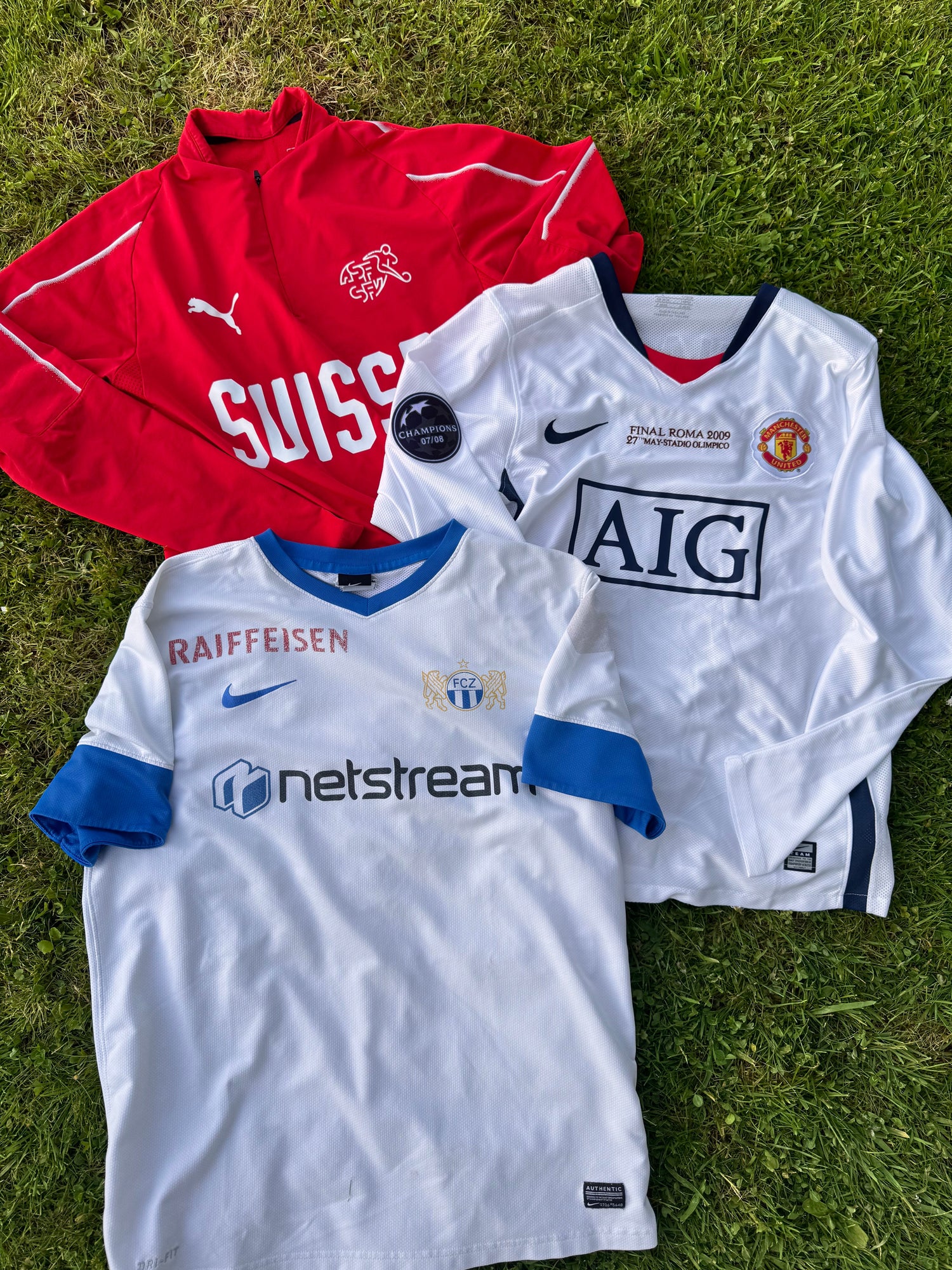 Shirts / Jerseys / Polos