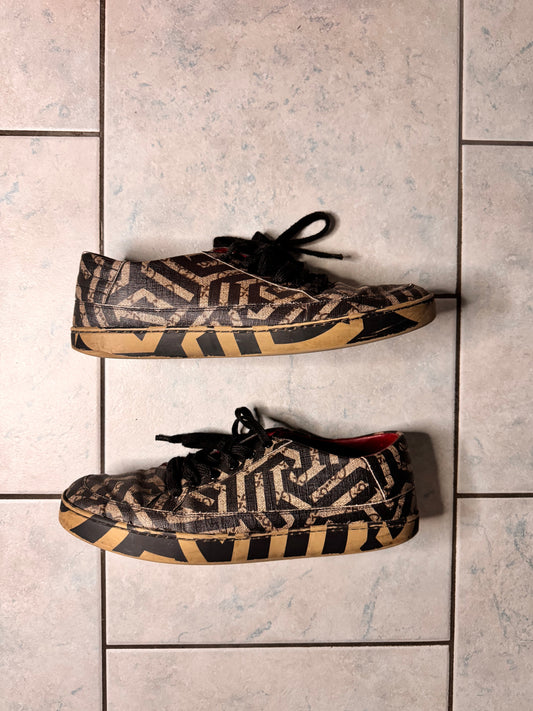preloved Gucci Sneaker (43)
