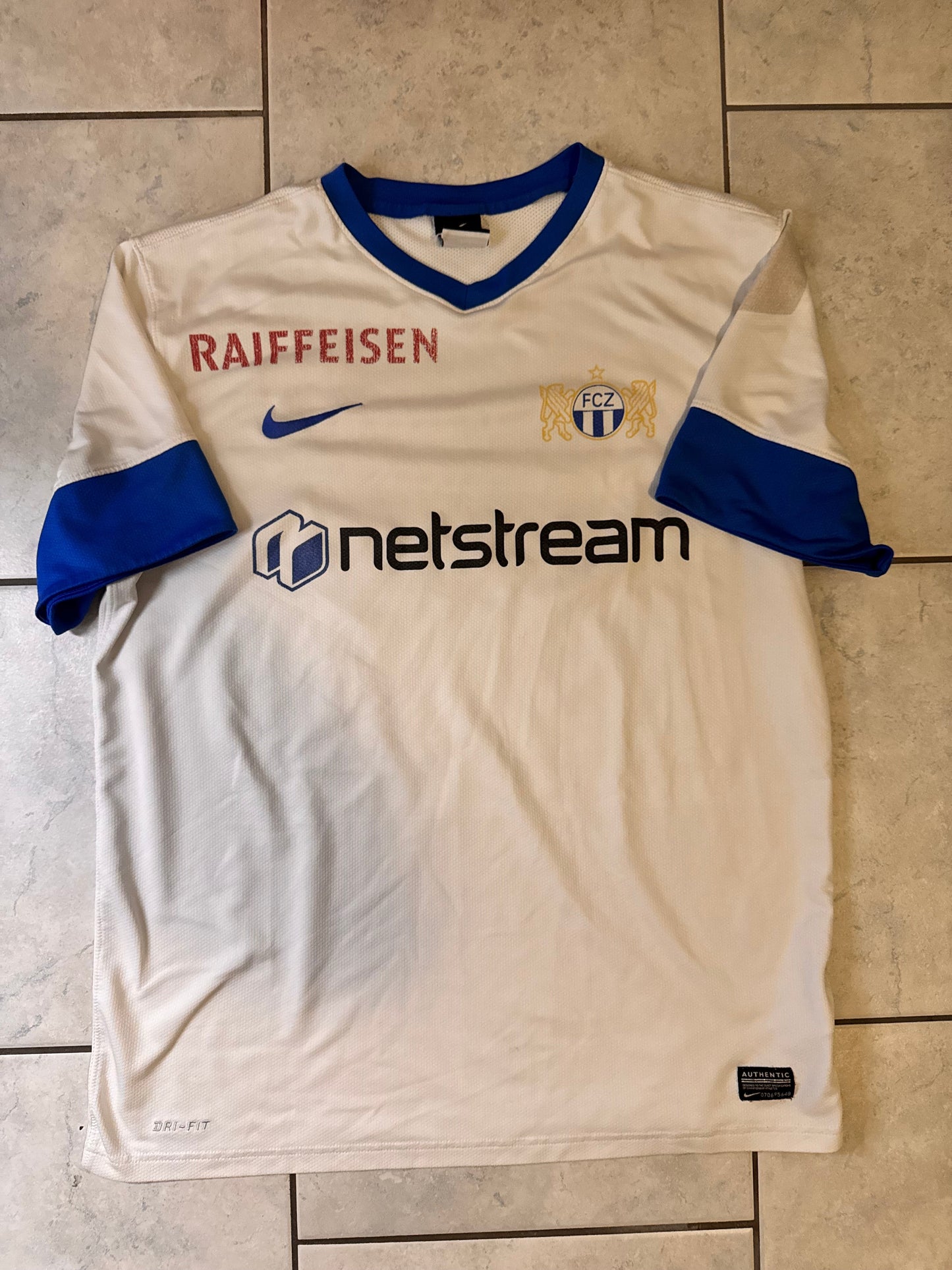 preloved FC Zürich Jersey (L)