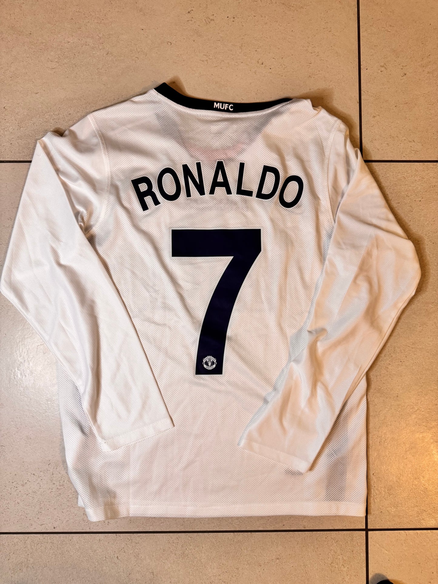 preloved Manchester United Jersey